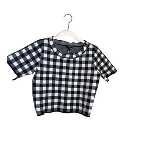 AQUA Bloomingdales NWT Women's Crop Top Size Medium Black & White Shirt